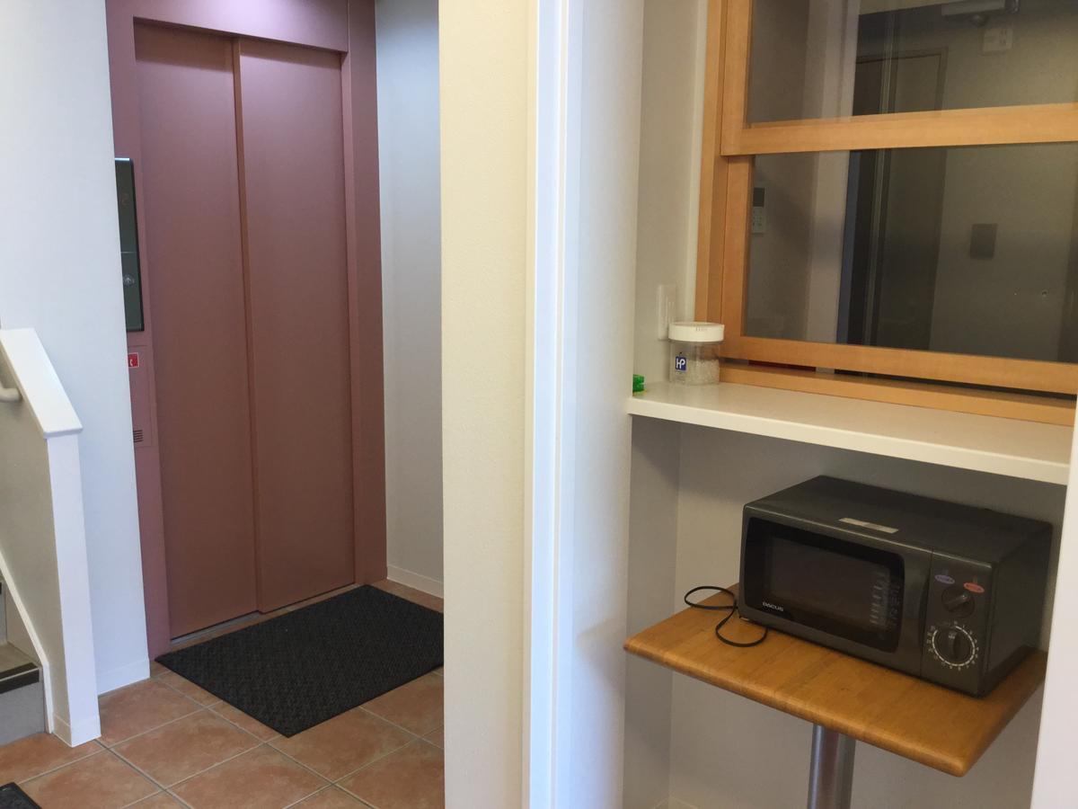 Business Inn Grandeur Фучу Екстериор снимка